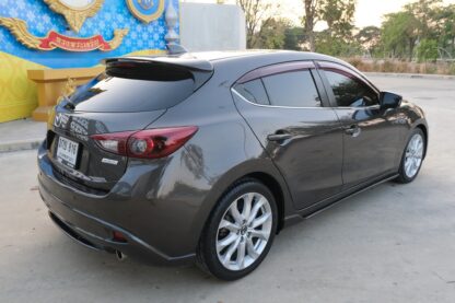 MAZDA3 SKYACTIV 2.0S Sports เกียร์ออโต้ ปี 2014 รถมือสอง นครปฐม - Image 6