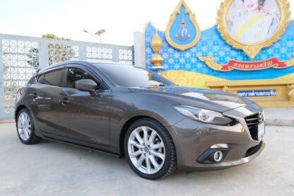 MAZDA3 SKYACTIV 2.0S Sports เกียร์ออโต้ ปี 2014 รถมือสอง นครปฐม - Image 4