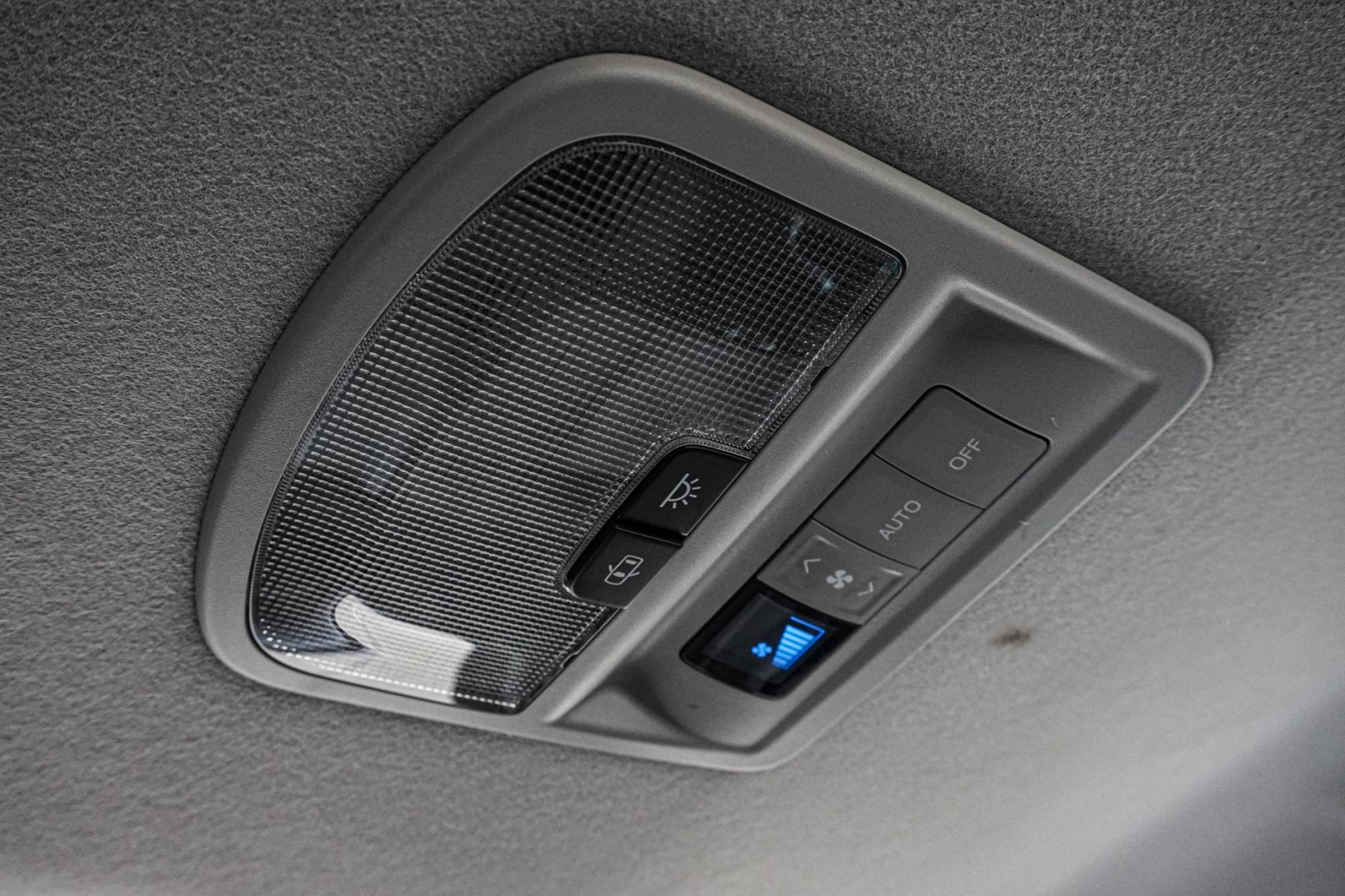 TOYOTA FORTUNER 2.4 V เกียร์ออโต้ ปี 2016 รถมือสอง สมุทรปราการ - Image 21